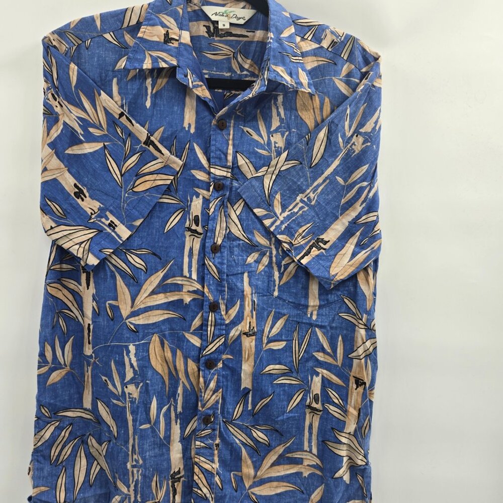 Aloha Days Hawaii Blue Cream Leaves Hawaiian Button Up Shirt 100% Cotton Small